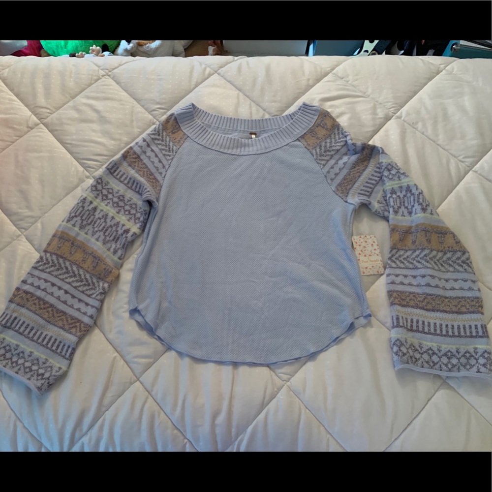 Free People crop light blue sweater NWT L